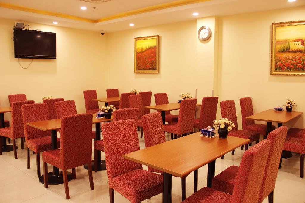 Hanting Hotel Shanghai South Railway Station Luoxiang Road Branch Buitenkant foto